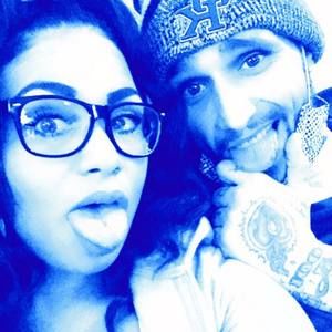 Meet your Posher, Dezzi